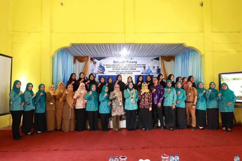 Suasana penilaian Desa Ber-PHBS Tingkat Provinsi Kalsel Tahun 2026 di Sungai Loban.