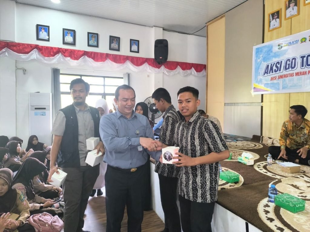 Pelajar SLTA Tanah Bumbu ikuti Aksi Go To School Wawasan Kebangsaan di Batulicin.