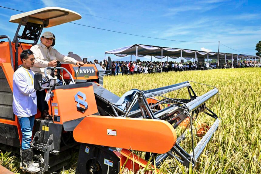 Panen Raya Serentak di 14 Provinsi, Presiden Prabowo Tegaskan Komitmen Wujudkan Kedaulatan Pangan