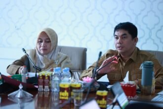 Bupati Bang Arul Pimpin Rapat Maraton Efesiensi Anggaran Hingga Dini Hari Selama Dua Hari