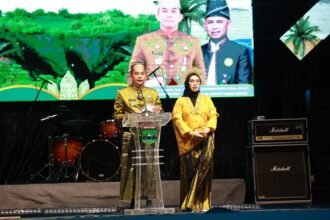 Pesona Budaya Mappanre Ri Tasi’e dan Expo Tanah Bumbu 2025 Resmi Dibuka, Bupati Tanbu: Cermin Kearifan Lokal Masyarakat Pesisir