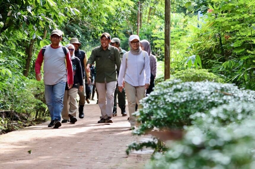 Dishut Perkuat Program Perhutanan Sosial dengan Kemitraan Konservasi Bersama Masyarakat Desa Belangian