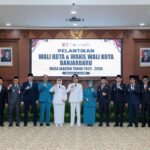 Bupati Andi Rudi Latif Hadiri Pelantikan Walikota dan Wakil Walikota Banjarbaru