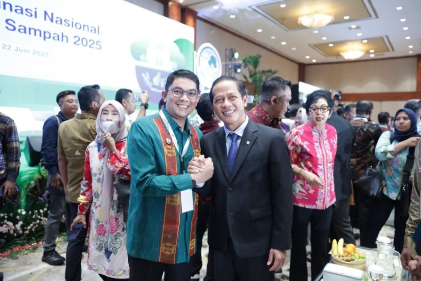 Bupati Andi Rudi Latif Hadiri Rakornas Pengelolaan Sampah 2025