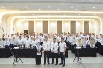 Modernisasi Sistem Manajemen Kehadiran dan Pembayaran Tambahan Penghasilan, Diskominfo Kalsel Gelar Sosialisasi dan Bimtek Penggabungan Aplikasi E-Ijamkes dan E-Performance
