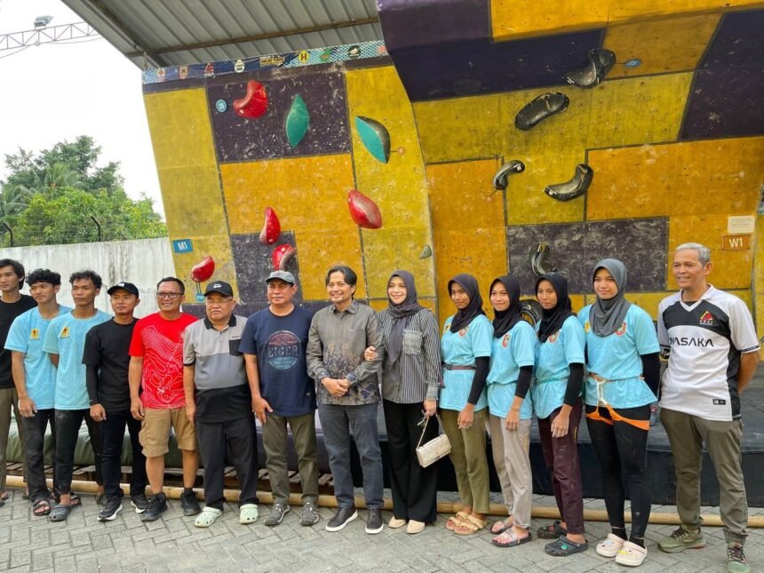 Hasnuryadi Optimis Atlet Panjat Tebing Kalsel Raih Medali di Ajang Pomnas XIX Jateng