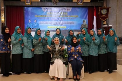 Pemerintah Kalsel dan TP-PKK Gelar Bimtek Pola Asuh Anak dan Remaja di Era Digital