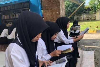 Dispersip Kalsel Perluas Layanan Literasi Lewat Perpustakaan Keliling