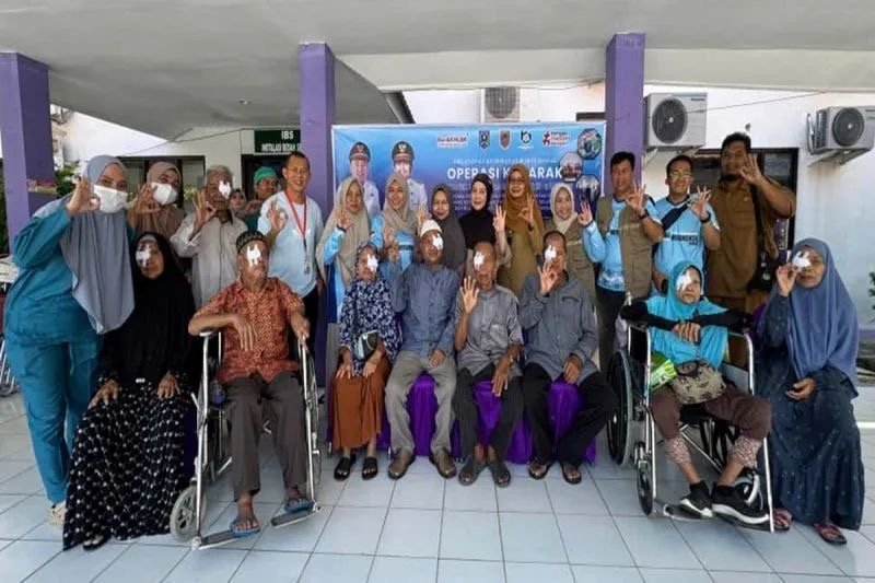 Program Pelayanan Kesehatan Khusus, Pemprov Kalsel Berikan Operasi Katarak Gratis