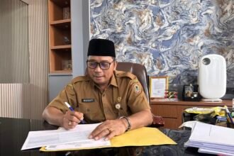 Jaga Kebersihan Laut dan Ekosistem Pesisir, DKP Kalsel Edukasi Pengelolaan Sampah Laut bagi Masyarakat