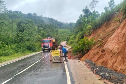 Pemprov Kalsel Gerak Cepat Tangani Longsor di Ruas Banjarbaru–Batulicin, Utamakan Keselamatan Pengguna Jalan