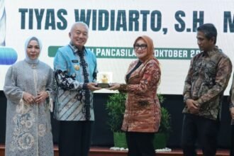 Malam Pisah Sambut Kajati Kalsel, Gubernur Muhidin Sampaikan Apresiasi dan Harapan