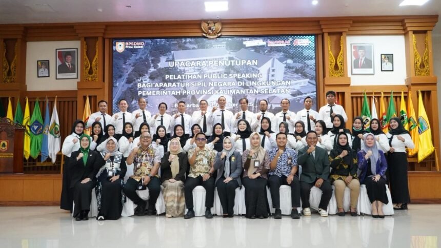 Pelatihan Public Speaking ASN Pemprov Kalsel Resmi Ditutup, ASN Diharapkan Jadi Komunikator Andal Pemerintah