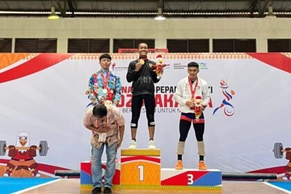 Tanpa Target, Atlet Angkat Besi Kalsel Justru Sabet Emas dan Perak di POPNAS XVII