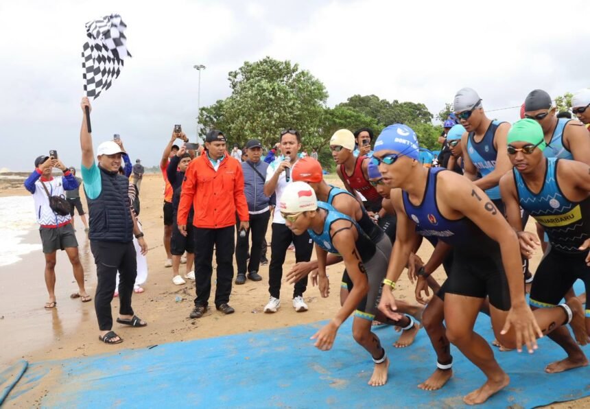 Atlet Triathlon Banjarmasin Langsung Raih Medali Porprov XII Kalsel 2025 di Tanah Laut