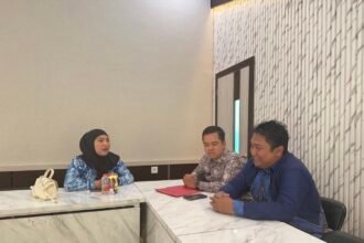 Dinas Kominfo Kalsel Monitoring Pengelolaan Media Center di Kabupaten HST
