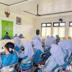 TP PKK Tanah Bumbu Belajar Paaredi dan Kain Jumputan di Yogyakarta