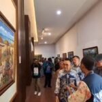 Misbach Tamrin Pamerkan Perjalanan Hidup 84 Tahun Lewat 21 Karya Lukisan