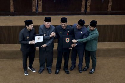 Hadapi Tantangan Perekonomian, Pemprov Kalsel Perkuat Penyertaan Modal Daerah kepada Bank Kalsel