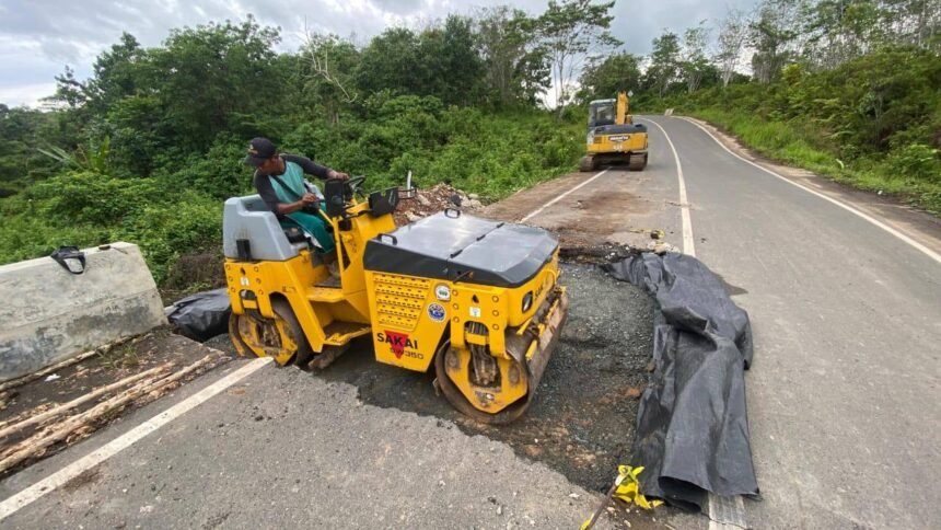 Respons Cepat PUPR Kalsel Atasi Kerusakan Oprit Jembatan Jalan Lingkar Banjarbaru–Batulicin