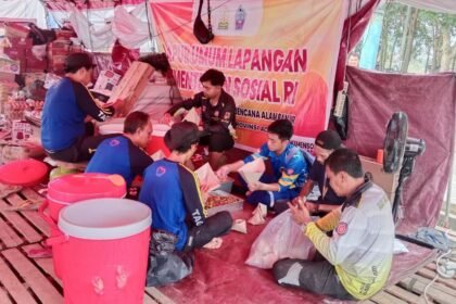 Bantu Dapur Umum, Tagana Kalsel Siapkan 6.000 Porsi Makan Setiap Harinya di Kabupaten Aceh Tamiang