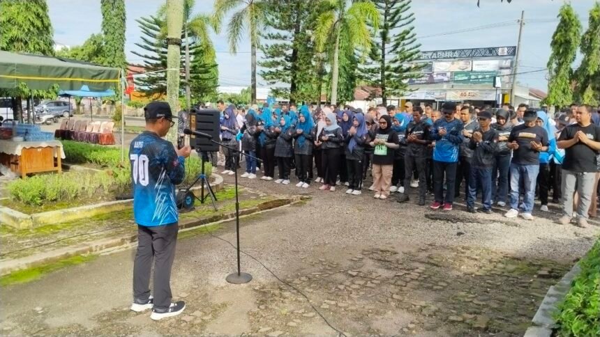 Dinsos Kalsel Peringati HKSN 2025 dengan Apel, Senam Bersama, dan Gotong Royong