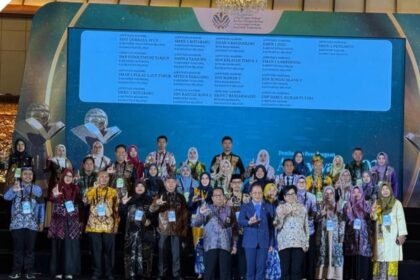 Puluhan Sekolah di Kalsel Raih Penghargaan Adiwiyata 2025 dari Kementerian Lingkungan Hidup