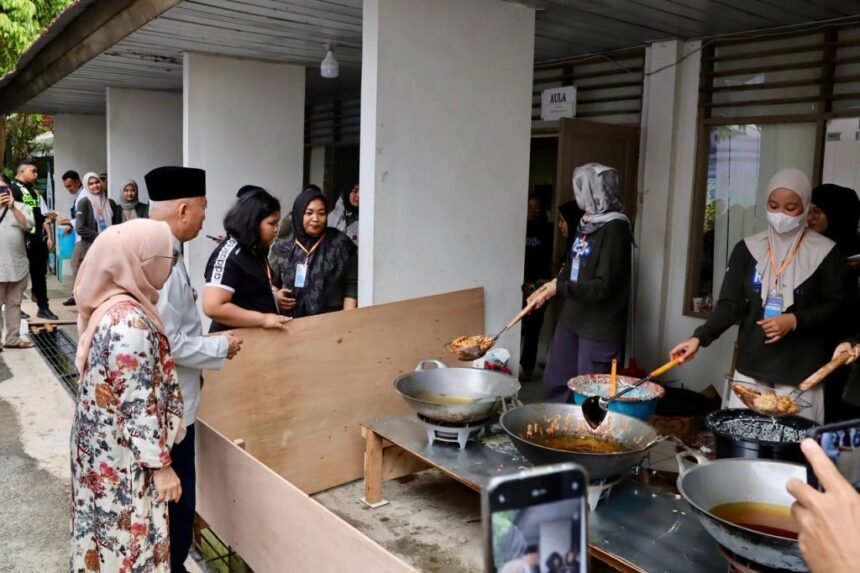 Gubernur Kalsel Sidak Posko Dishut, Pastikan Kenyamanan Jemaah 5 Rajab