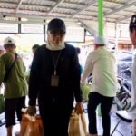 Turun Langsung ke Lokasi Banjir, PUPR Kalsel Salurkan 368 Paket Sembako bagi Warga Kelampaian Ulu