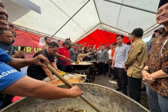 Tinjau Posko Pengungsian dan Permukiman Terdampak Banjir di Kabupaten Banjar, Wapres Pastikan Perlindungan Warga dan Percepatan Pemulihan