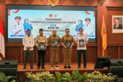 BPK Serahkan Dua LHP kepada Pemprov Kalsel dan Bank Kalsel