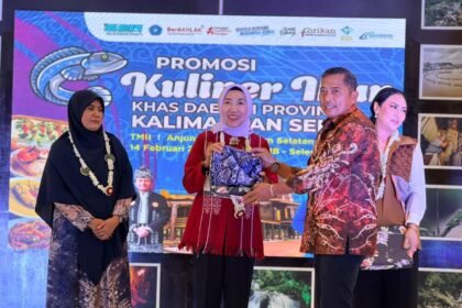 Pemprov Kalsel Perkenalkan Kuliner Daerah Melalui Acara Promosi Kuliner Ikan Khas Daerah di Anjungan TMII