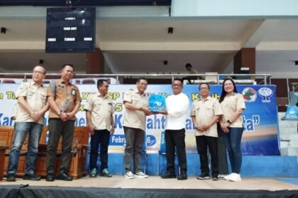 Perkuat Ekonomi Kerakyatan, Plt Kadis Koperasi Kalsel Tekankan Transparansi dan Kemandirian di RAT