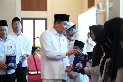 Bupati Andi Rudi Latif Awali Safari Ramadan dengan Santunan bagi Anak Yatim, Piatu, dan Dhuafa
