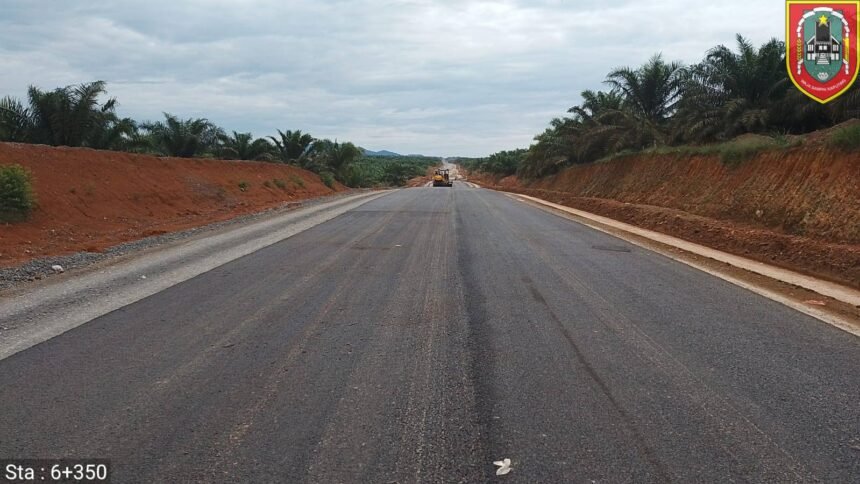 Pembangunan Jalan Lintas Pulau Laut Dipercepat, Dukung Konektivitas Pesisir Kalsel
