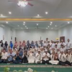 Kadisdikbud Kalsel Tegaskan Prinsip “No One Left Behind” dalam Safari Ramadan di Balangan