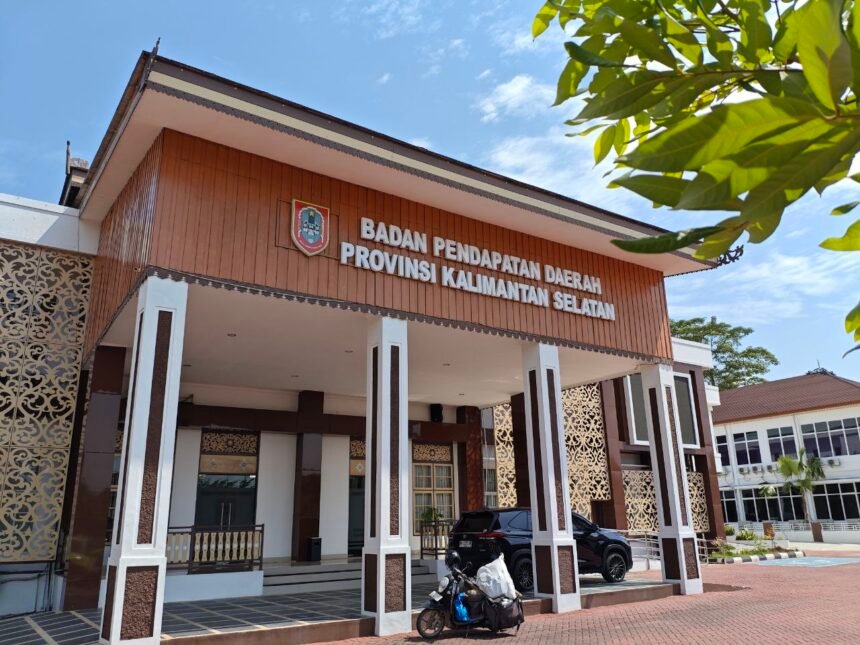 Bapenda Kalsel Target Tuntaskan Tunggakan Kendaraan Dinas pada 2027–2028