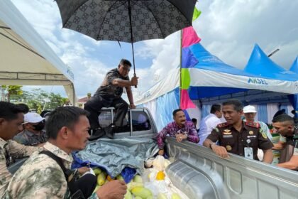 DPKP Kalsel Berpartisipasi dalam Bazar Ramadan di Kejati, Sediakan Bahan Pokok Lebih Murah