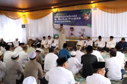 Silaturahmi Ramadan di Gambut, Gubernur Muhidin Ajak Masyarakat Perkuat Kebersamaan