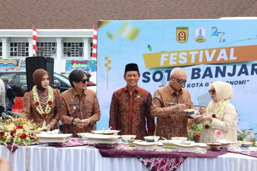 Menteri Lingkungan Hidup Apresiasi Kemajuan Banjarbaru, Tekankan Peran Strategis sebagai Ibu Kota Provinsi