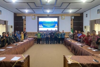 Perkuat Tertib Administrasi, Disdukcapil Kalsel Sosialisasikan Dokumen Pencatatan Sipil di Tanah Laut