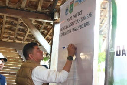 Tanah Bumbu Canangkan Gerakan Pilah Sampah di Hari Jadi ke-23 dan Peringatan Hari Bumi 2026