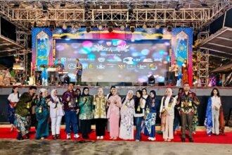 Meriah,SMKN 1 Kotabaru Gelar Pagelaran Busana UKK Bertema “A Night Full of Sparkling Kebaya”