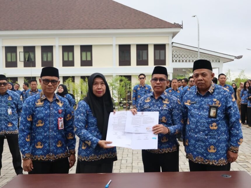 Tujuh Pejabat Dinsos Kalsel Laksanakan Sertijab Pasca Dilantik Gubernur Muhidin