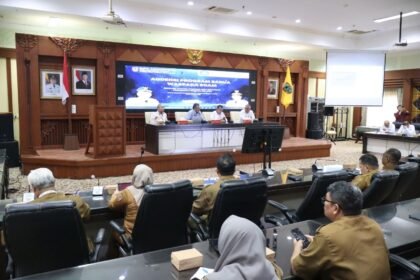 TAG Kalsel Bahas Program Banua Waspada Scam Bersama OJK untuk Cegah Penipuan Digital