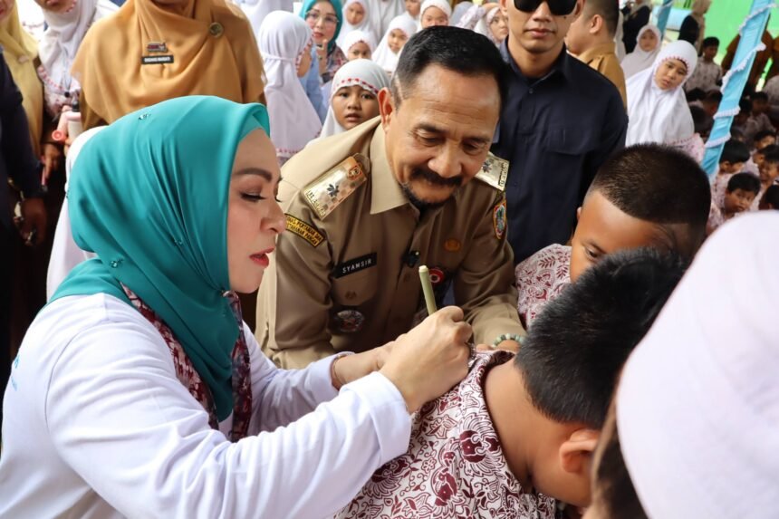 Tanamkan Pola Hidup Sehat Sejak Dini, Pemprov Kalsel Gencarkan Edukasi B2SA di Sekolah