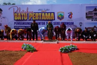 Bupati Kotabaru Letakkan Batu Pertama Pembangunan Empat Kantor SKPD di Sebelimbingan