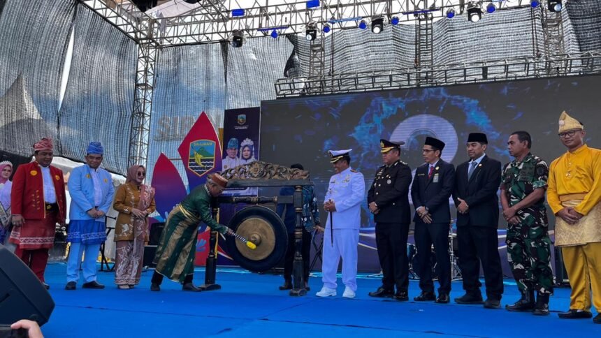 Bupati Kotabaru Resmi Buka Saijaan Expo 2026, Ratusan Stand Semarakkan Siring Laut