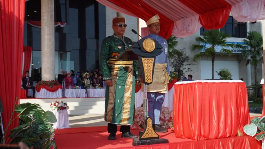 Bupati Kotabaru Pimpin Upacara Hari Lahir Pancasila dan Harjad Kotabaru 2026
