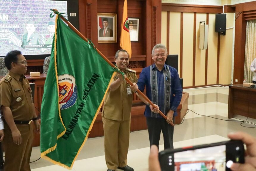 Gubernur Kalsel Lepas Kontingen Pesparawi Menuju Ajang Nasional di Manokwari